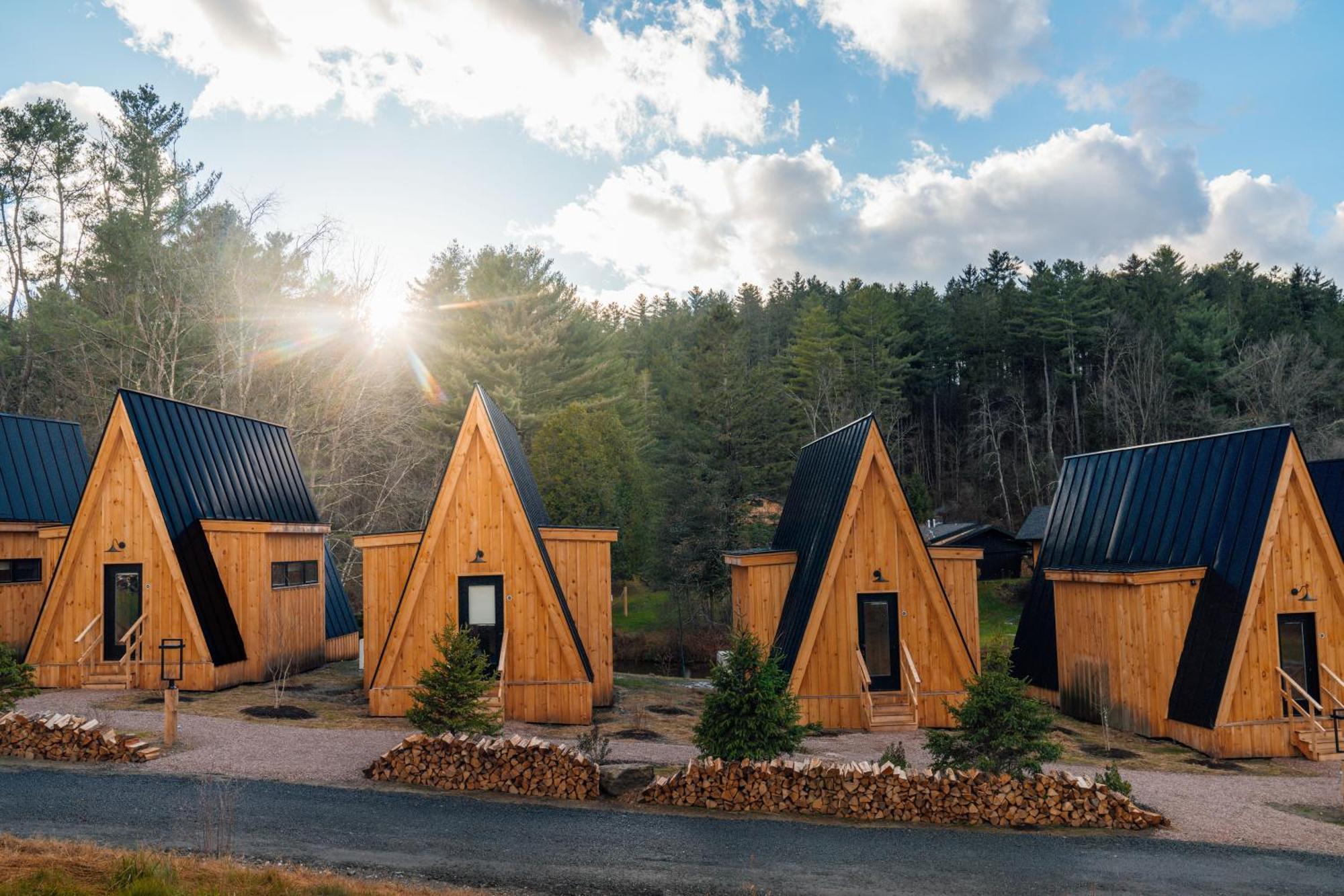 Awol Stowe Hotel Luaran gambar