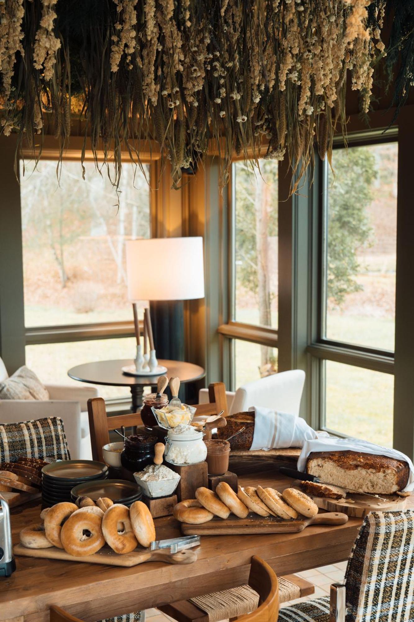 Awol Stowe Hotel Luaran gambar